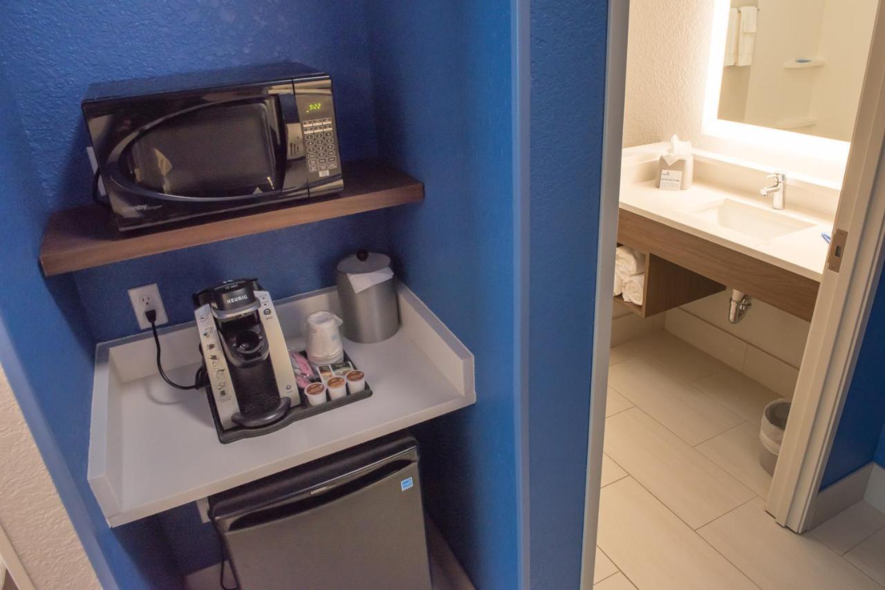 Holiday Inn Express & Suites - Merrillville By Ihg Dış mekan fotoğraf